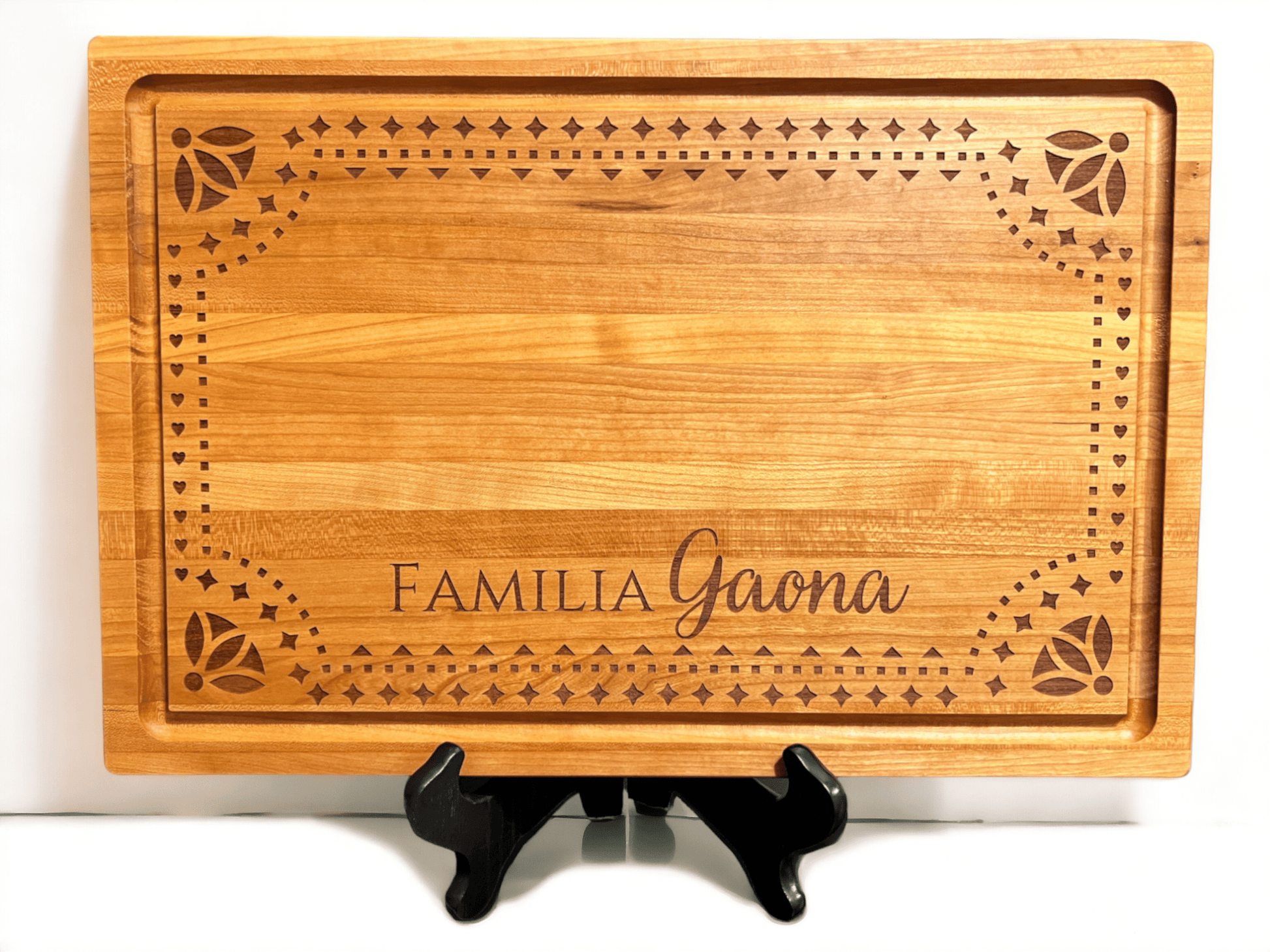 Personalized Family Name Talavera Pattern Cutting Board 18x12x1 1/4in w/ Juice Groove - Pine LaserworksPersonalized Cherry, Maple or Walnut Cutting Board - Pine LaserworksPersonalized Cherry, Maple or Walnut Cutting Board