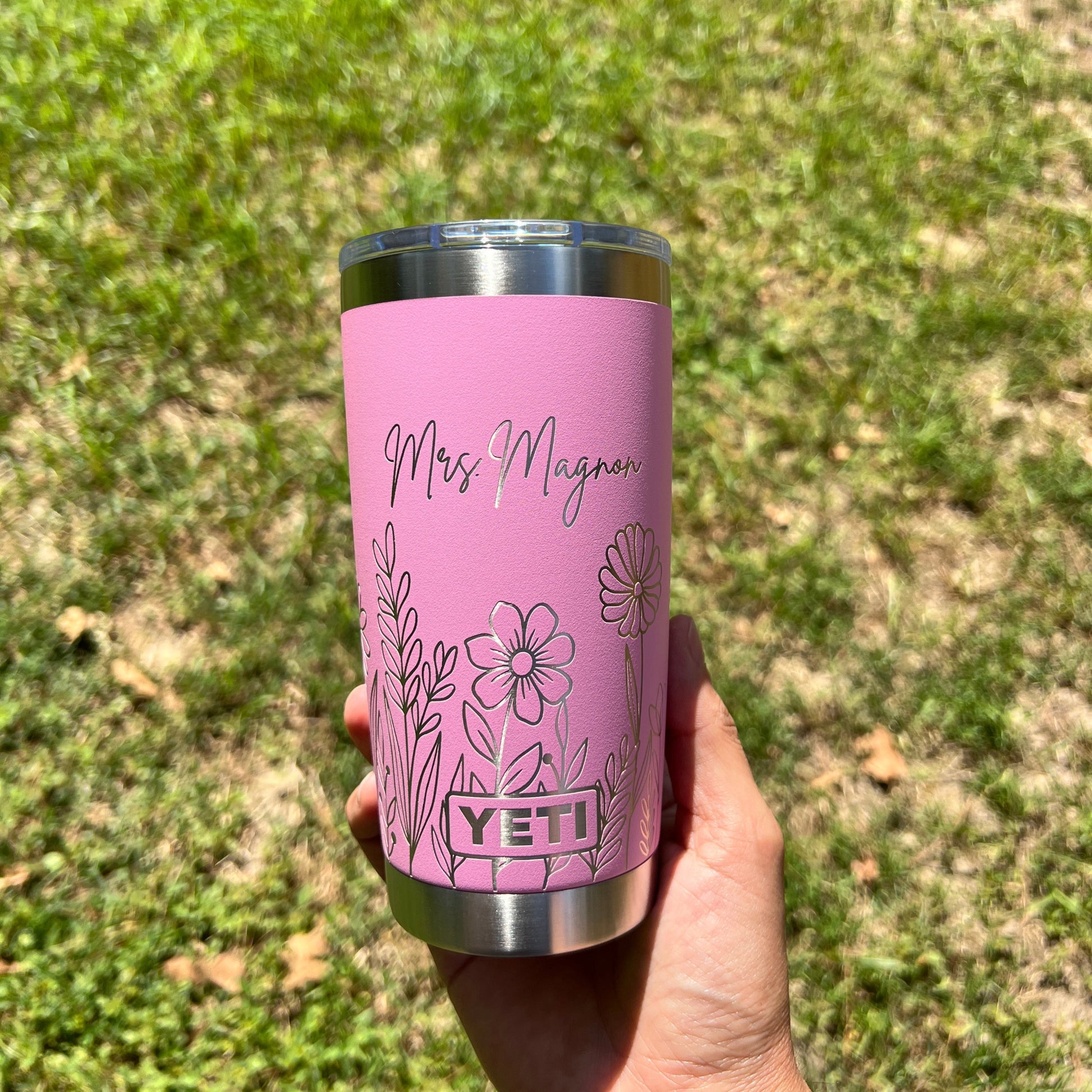 Personalized Wildflower YETI 20 oz Rambler Engraved Tumbler – Pine